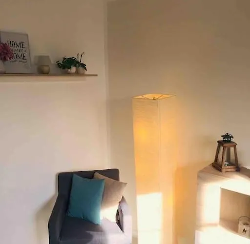 Nahe Mit Blick Ins Gruene Lägenhet